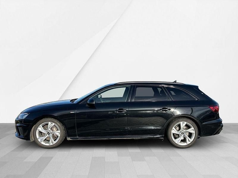 Gebraucht Audi A4 S-Line 204 PS (150 kW) 2022 Mythosschwarz metallic Kombi