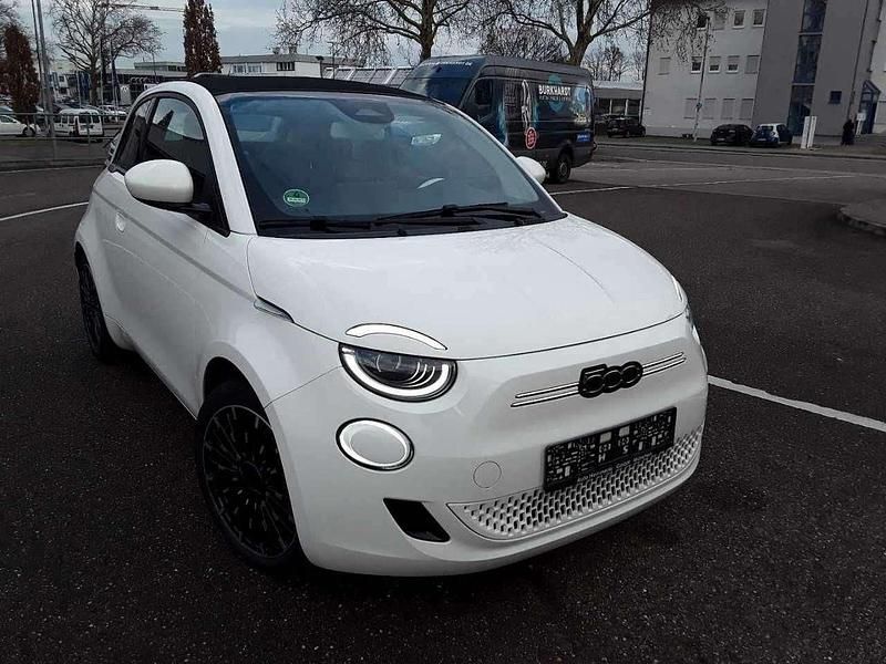 Gebraucht Fiat 500e Icon 86 kW (118 PS) 2022 Colore esterno Cabrio