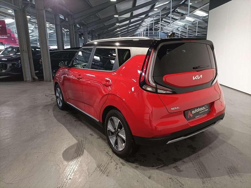 Gebraucht Kia Soul Inspiration 150 kW (204 PS) 2024 Infernorot met. & schwar SUV