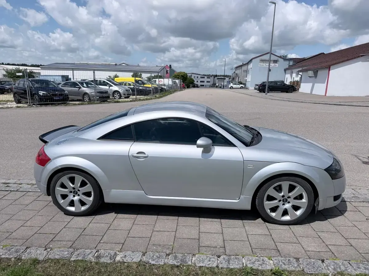 Gebraucht Audi TT Sport 179 PS (131 kW) 2000 Silber Coupé