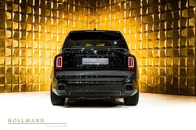 Neu Rolls Royce Cullinan 544 PS (400 kW) 2026 Schwarz SUV