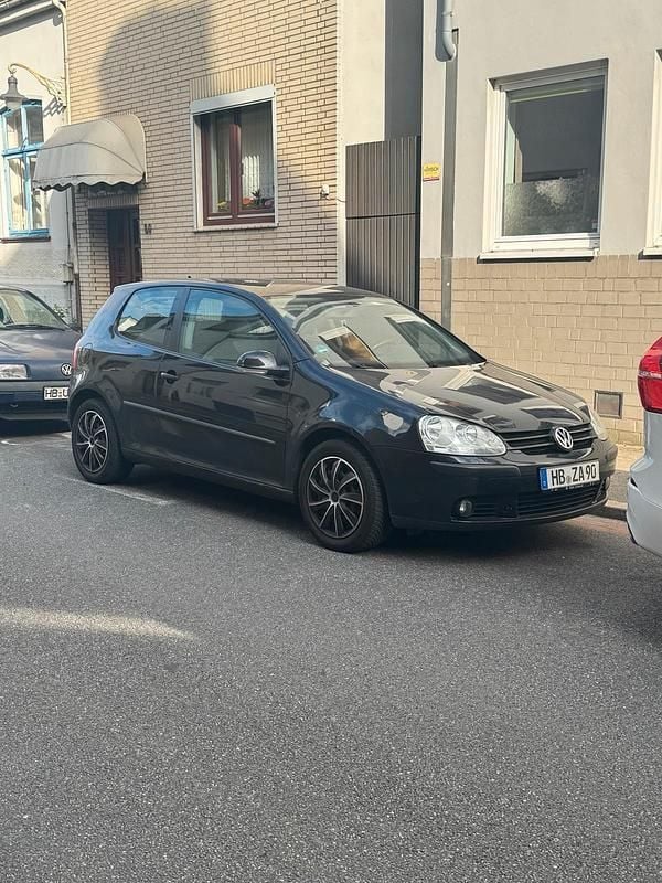 Schwarz Gebraucht 2005 VW Golf V Coupé | 2.500 € (Fairer Preis) - Bild 1/4