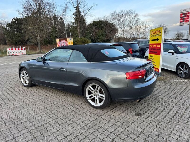 Gebraucht Audi A5 Cabriolet 211 PS (155 kW) 2013 Grau Cabrio