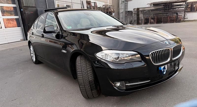 Schwarz Gebraucht 2010 BMW 528 Limousine | 12.500 € (Teuer) - Bild 1/4