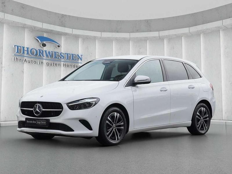 Gebraucht Mercedes B250e Advanced Plus 218 PS (160 kW) 2024 Unilack polarweiß Van / Kleinbus