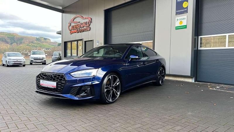 Gebraucht Audi A5 S-Line 163 PS (119 kW) 2022 Navarrablau Coupé