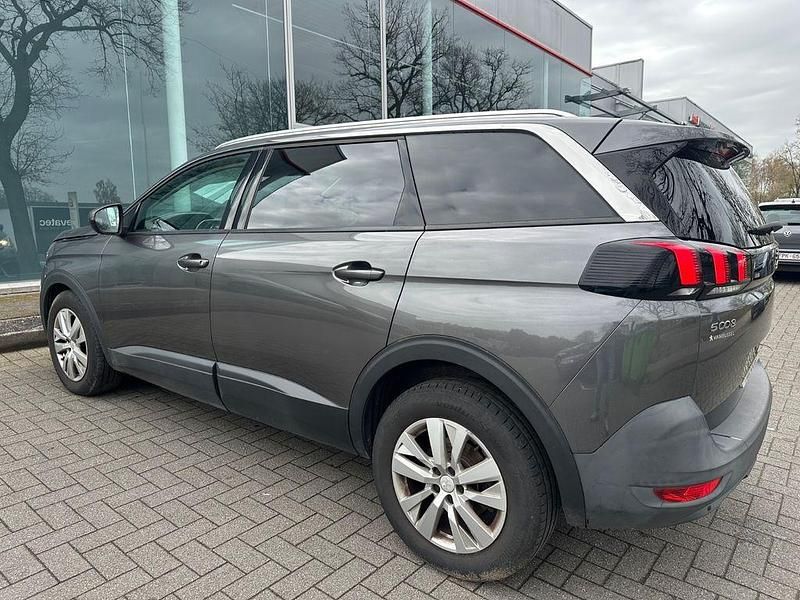 Gebraucht Peugeot 5008 131 PS (96 kW) 2018 Grau SUV