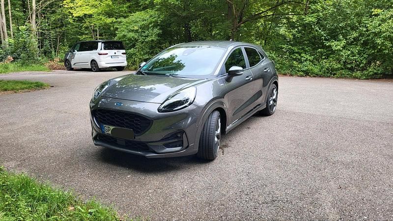 Grau Gebraucht 2020 Ford Puma ST-Line X SUV | 21.300 € (Etwas zu teuer) - Bild 1/4
