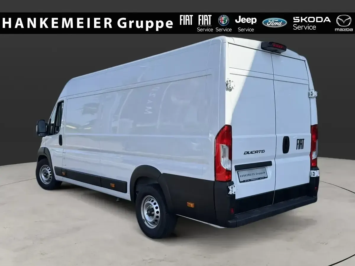 Gebraucht Fiat Ducato 132 PS (97 kW) 2024 Weiß Van