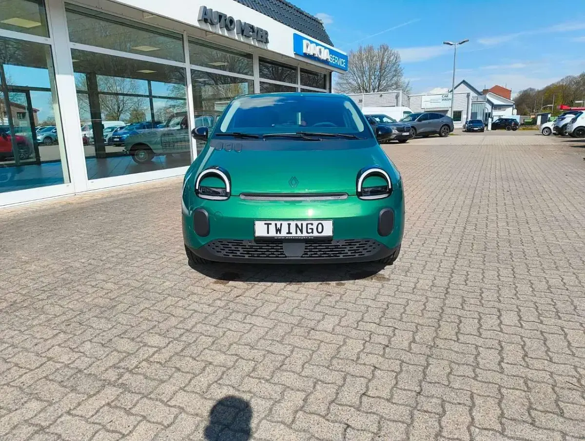 Gebraucht Renault Twingo Techno 60 kW (82 PS) 2026 Grün Kleinwagen