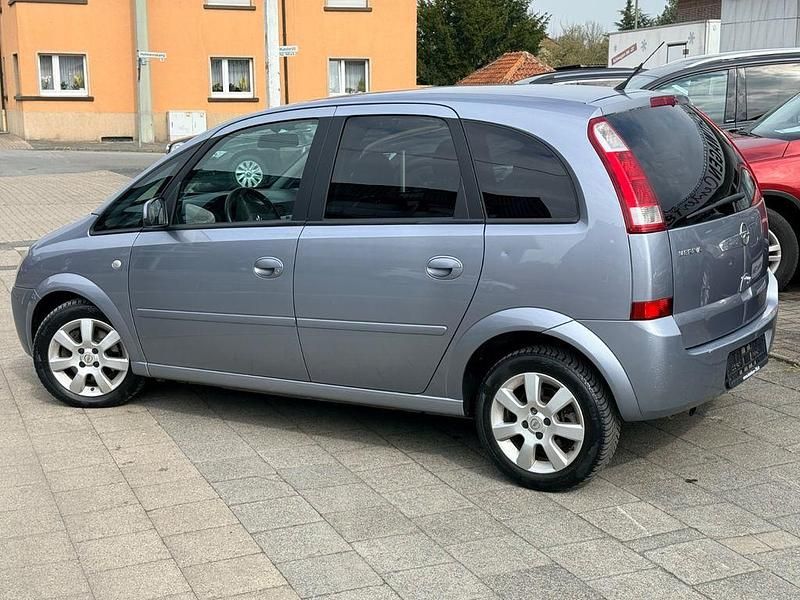 Gebraucht Opel Meriva Edition 101 PS (74 kW) 2005 Silber Van / Kleinbus