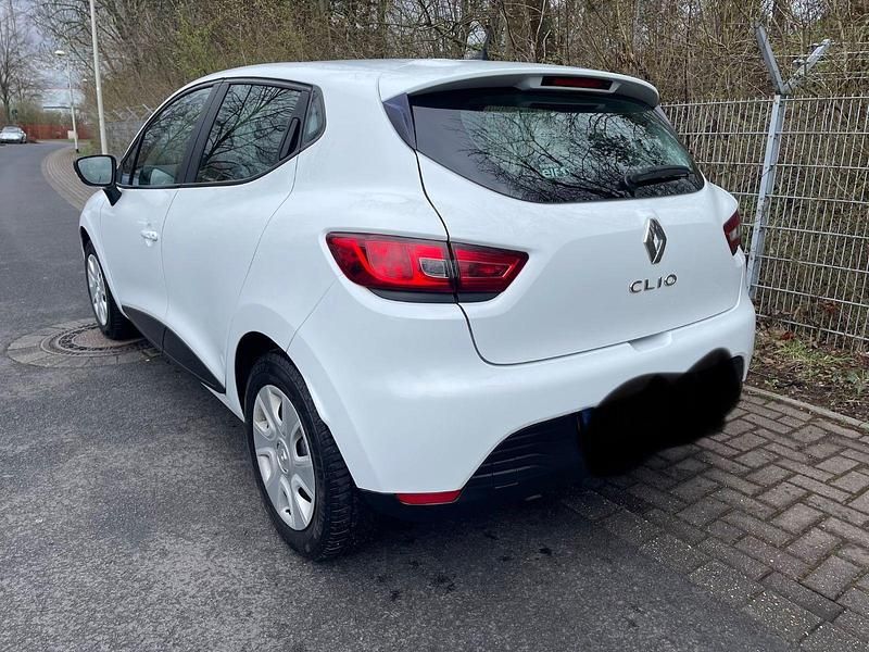 Gebraucht Renault Clio IV Expression 73 PS (53 kW) 2015 Weiß Kleinwagen