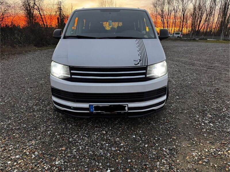 Weiß Gebraucht 2018 VW T6 Trendline Van | 23.999 € - Bild 1/4