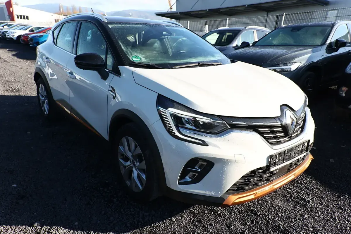 Usata Renault Captur Intens 131 CV (96 kW) 2020 Bianco SUV