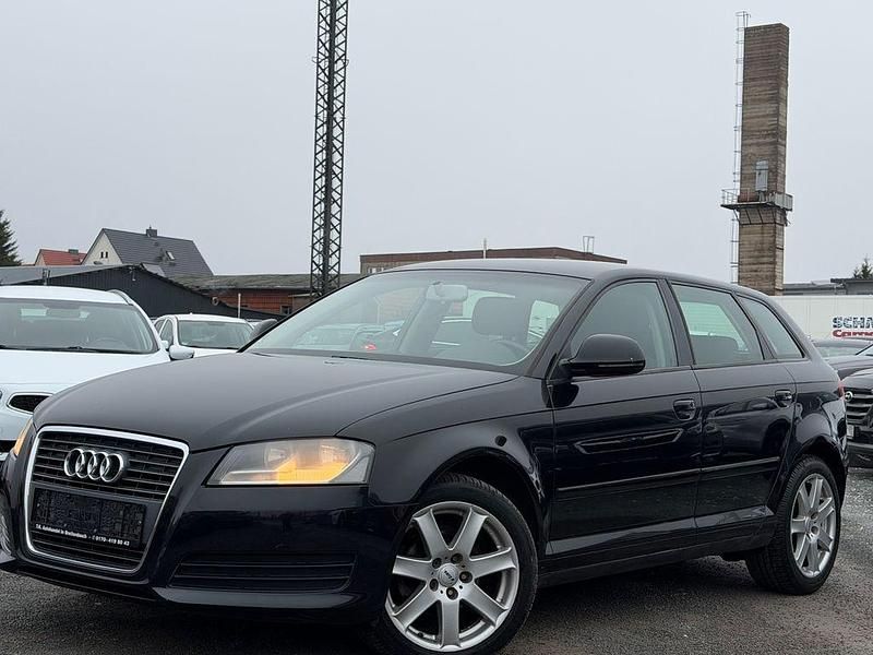Gebraucht Audi A3 Attraction 105 PS (77 kW) 2010 Schwarz Kleinwagen