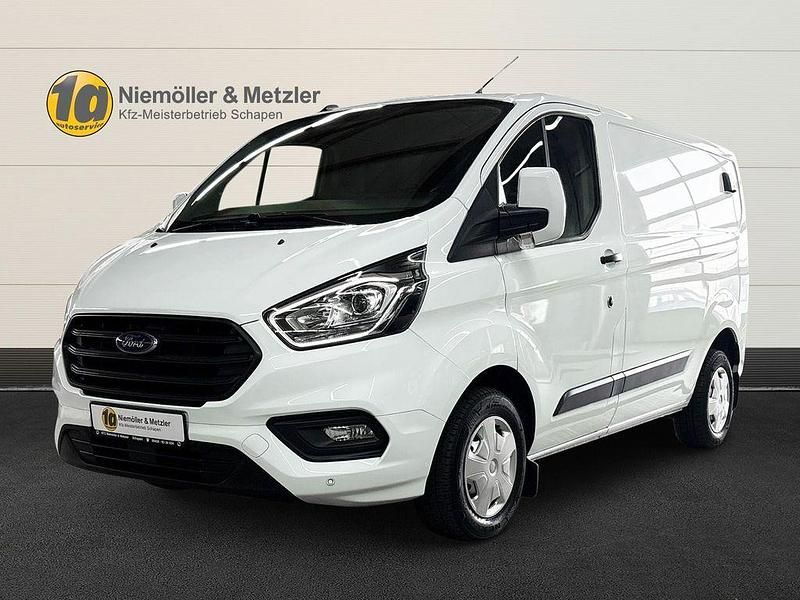 Gebraucht Ford Transit Custom 131 PS (96 kW) 2022 Weiß Van / Kleinbus