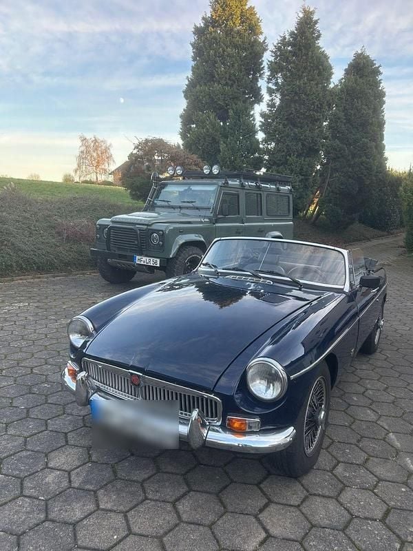 Second-hand MG B 95 CP (69 kW) 1975 Albastru Cabrio