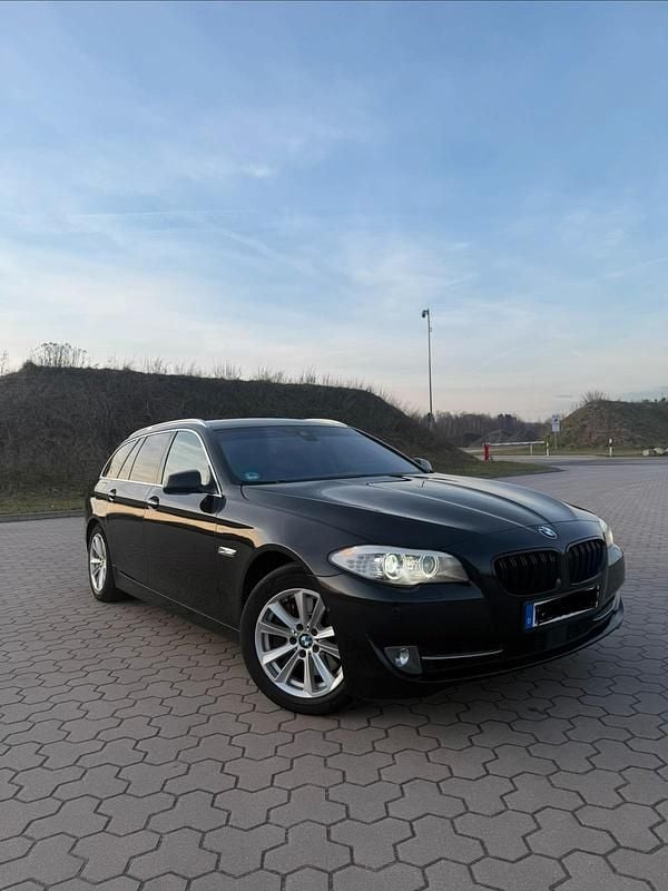 Gebraucht BMW 535 313 PS (230 kW) 2012 Schwarz Kombi