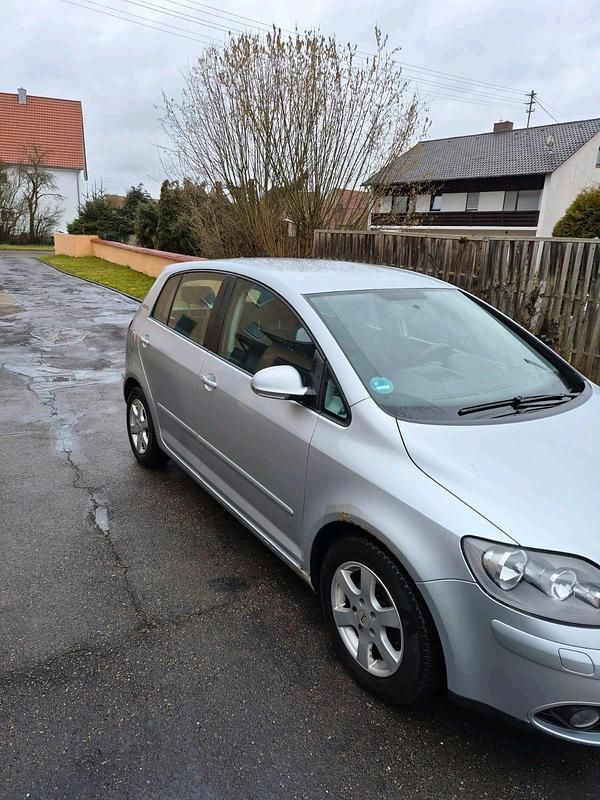 Gebraucht VW Golf IV 116 PS (85 kW) 2006 Silber Limousine