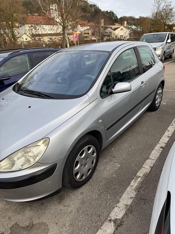 Gebraucht Peugeot 307 109 PS (80 kW) 2002 Grau Coupé