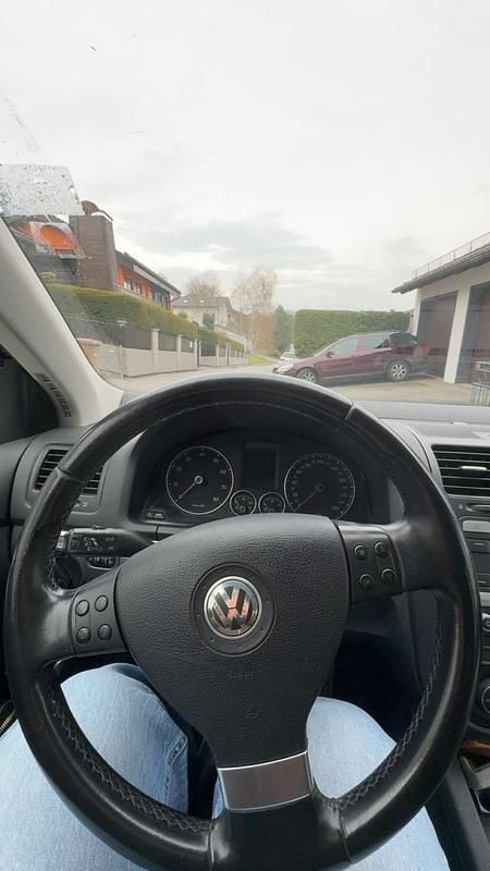 Gebraucht VW Jetta 150 PS (110 kW) 2007 Schwarz Limousine