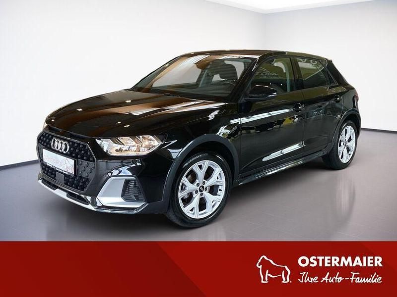 Schwarz Gebraucht 2021 Audi A1 Design Kleinwagen | 19.990 € (Fairer Preis) - Bild 1/4