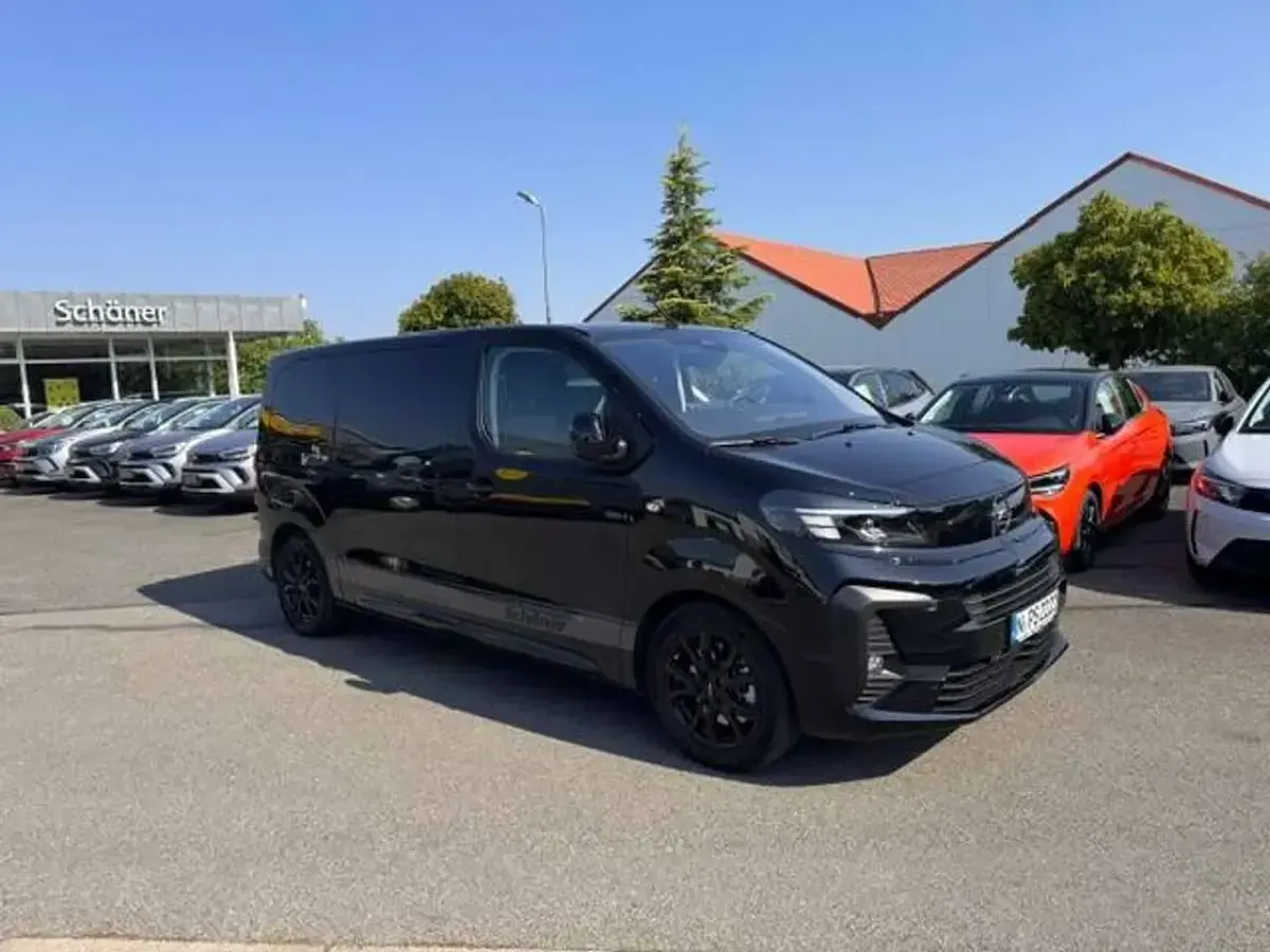 Gebraucht Opel Zafira Life 179 PS (131 kW) 2026 Lackierung schwarz perla nera Van / Kleinbus