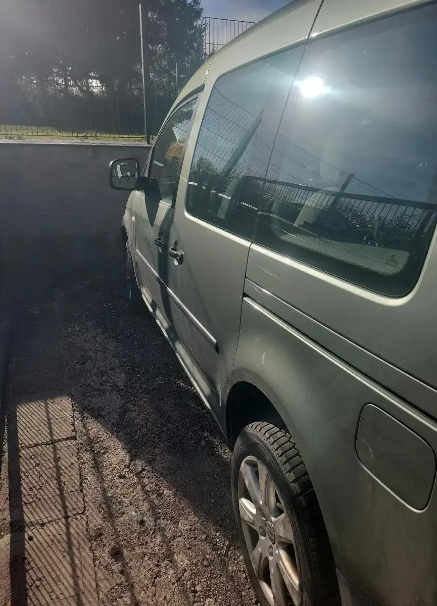 Gebraucht VW Caddy Life 109 PS (80 kW) 2007 Grün Van / Kleinbus