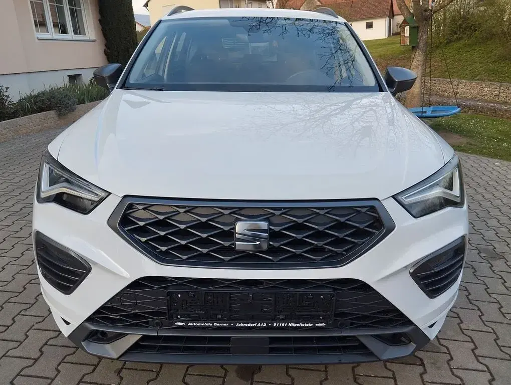 Używany Seat Ateca FR 150 KM (110 kW) 2023 Biały SUV