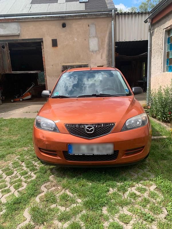 Orange Gebraucht 2003 Mazda 2 Kleinwagen | 600 € (Superpreis) - Bild 1/4