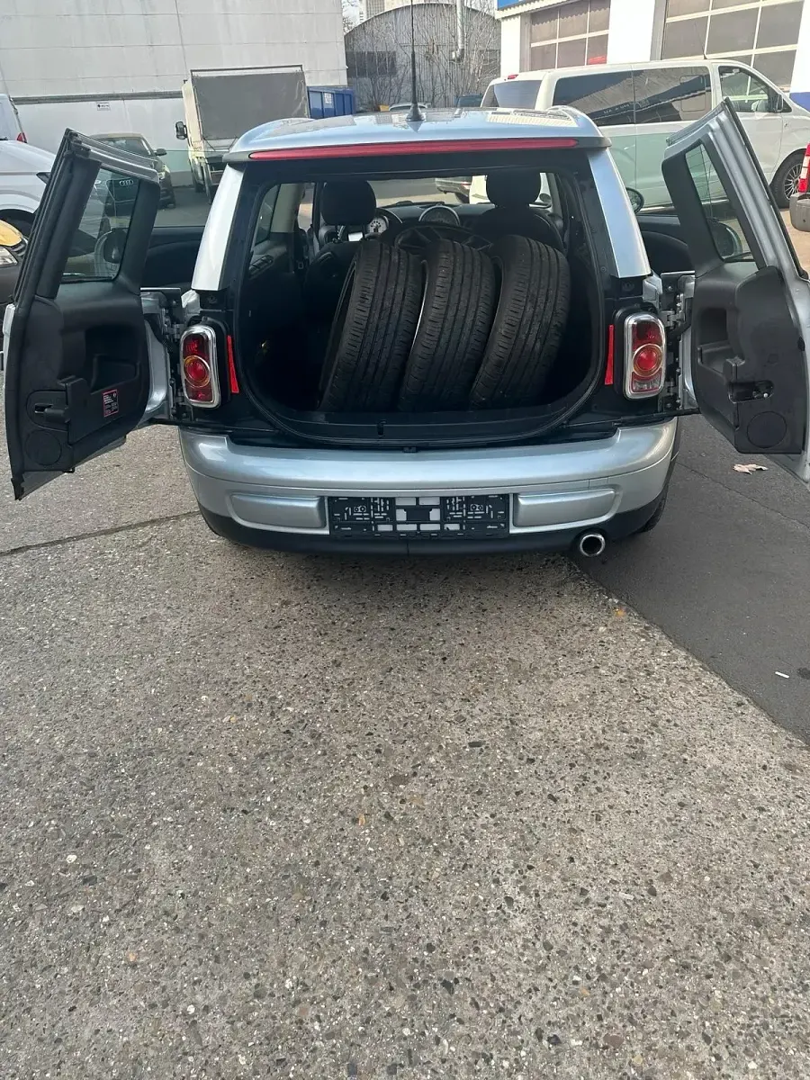 Gebraucht Mini Cooper 95 PS (69 kW) 2011 Silber Kleinwagen