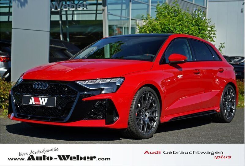 Rot Neu 2025 Audi RS3 Sportback Sport Kleinwagen | 77.900 € - Bild 1/4