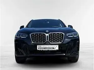 Gebraucht BMW X4 190 PS (139 kW) 2025 Schwarz (black sapphire metallic) SUV