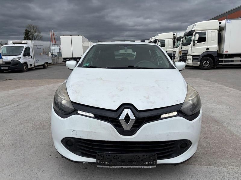 Gebraucht Renault Clio IV Dynamique 73 PS (53 kW) 2013 Weiß Kleinwagen