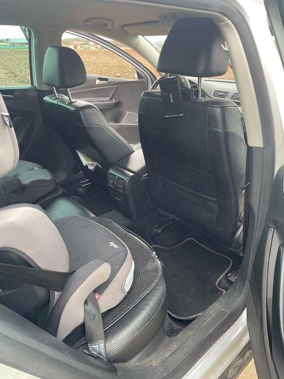 Gebraucht VW Passat Highline 140 PS (102 kW) 2009 Silber Limousine