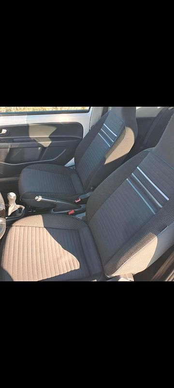 Gebraucht VW up! 75 PS (55 kW) 2015 Weiß Kleinwagen