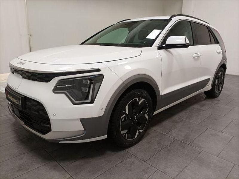 Gebraucht Kia e-Niro Inspiration 150 kW (204 PS) 2023 Weiß SUV