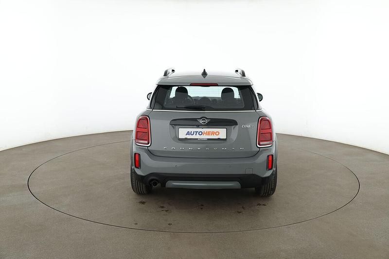 Gebraucht Mini One D Countryman Essential 116 PS (85 kW) 2022 Grau SUV