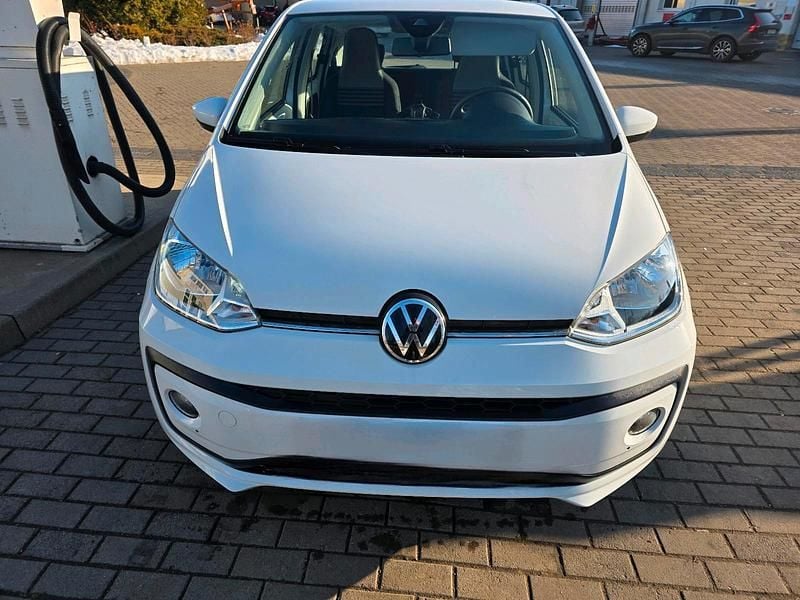 Weiß Gebraucht 2021 VW up! Kleinwagen | 10.000 € (Guter Preis) - Bild 1/4