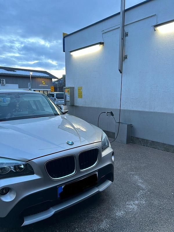 Gebraucht BMW X1 143 PS (105 kW) 2010 Silber SUV