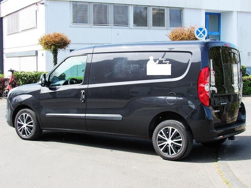 Gebraucht Opel Combo 105 PS (77 kW) 2015 Schwarz Van / Kleinbus