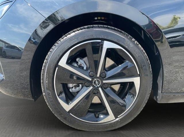 Gebraucht Opel Astra 145 PS (106 kW) 2024 Schwarz metallic Limousine