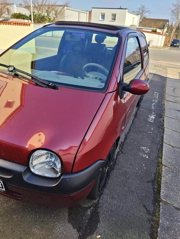 Gebraucht Renault Twingo 58 PS (42 kW) 2002 Rot Kleinwagen