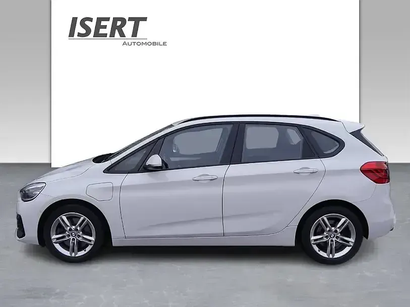Używany BMW 225 Advantage 224 KM (164 kW) 2019 Biały Minivan