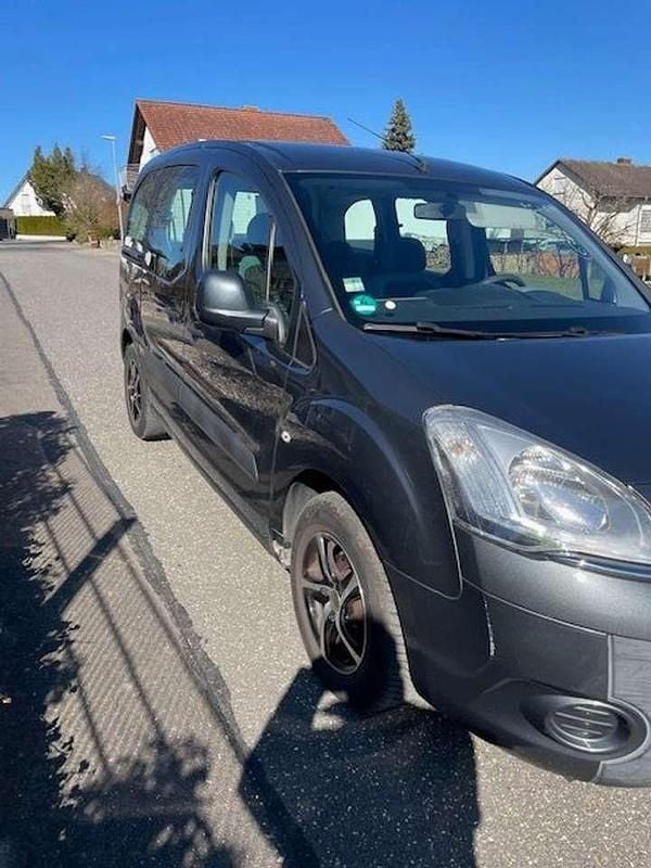 Gebraucht Citroën Berlingo 92 PS (67 kW) 2013 Grau Van / Kleinbus