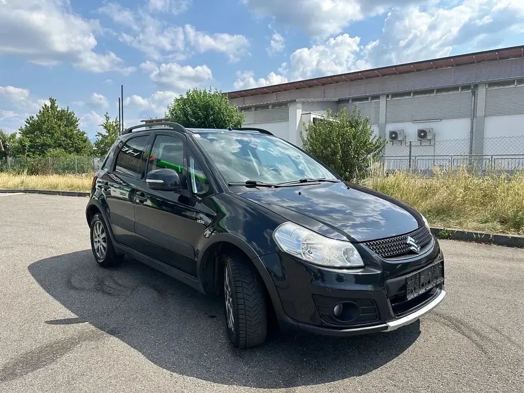 Gebraucht Suzuki SX4 Club 135 PS (99 kW) 2012 Schwarz Limousine