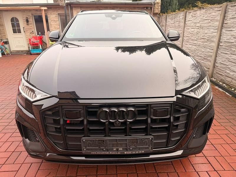 Gebraucht Audi SQ8 Sport 435 PS (319 kW) 2020 Orcaschwarz/deep black SUV
