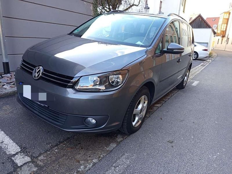 Gebraucht VW Touran Trendline 105 PS (77 kW) 2012 Grau Van / Kleinbus