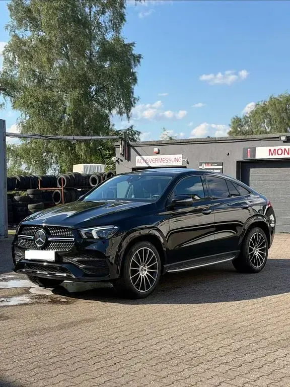 Gebraucht Mercedes GLE350 AMG 272 PS (200 kW) 2021 Schwarz SUV