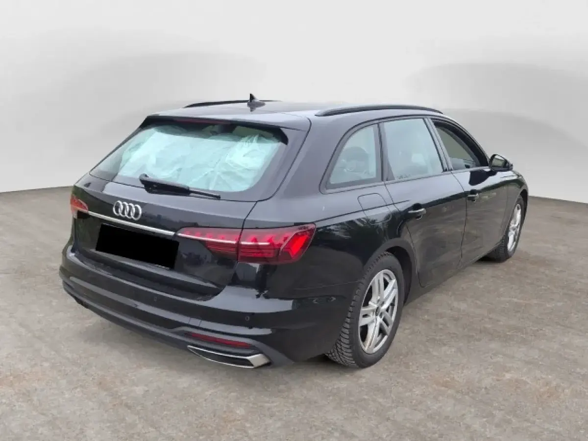 Gebraucht Audi A4 163 PS (119 kW) 2022 Kombi